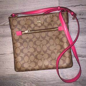 Rowan File Bag in signature Canvas COACH